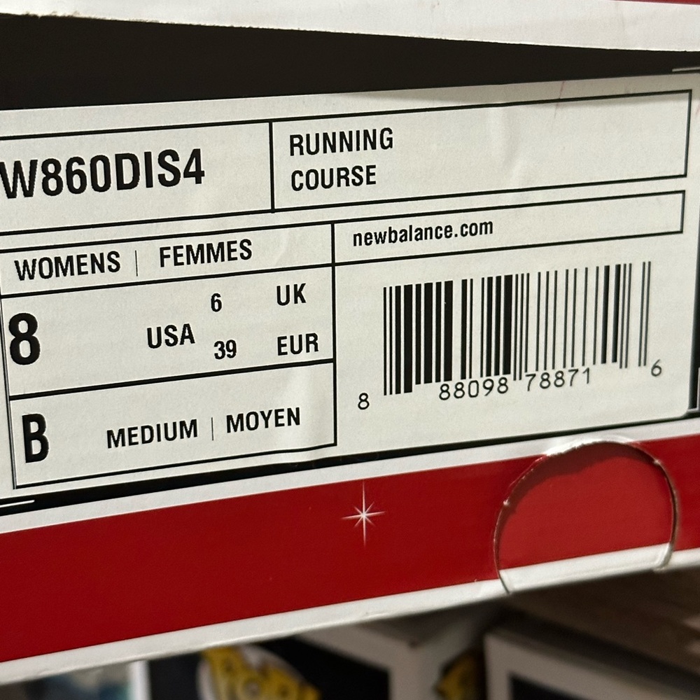 NIB New Balance Run Disney Minnie Mouse shoes.